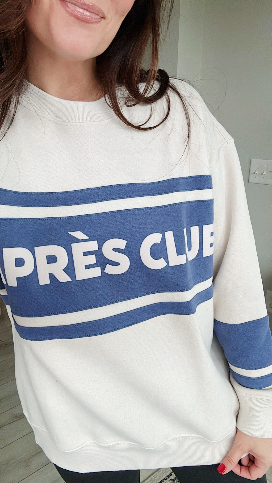 • medium sweatshirt & still oversized 

#LTKCyberWeek #LTKSaleAlert #LTKSeasonal