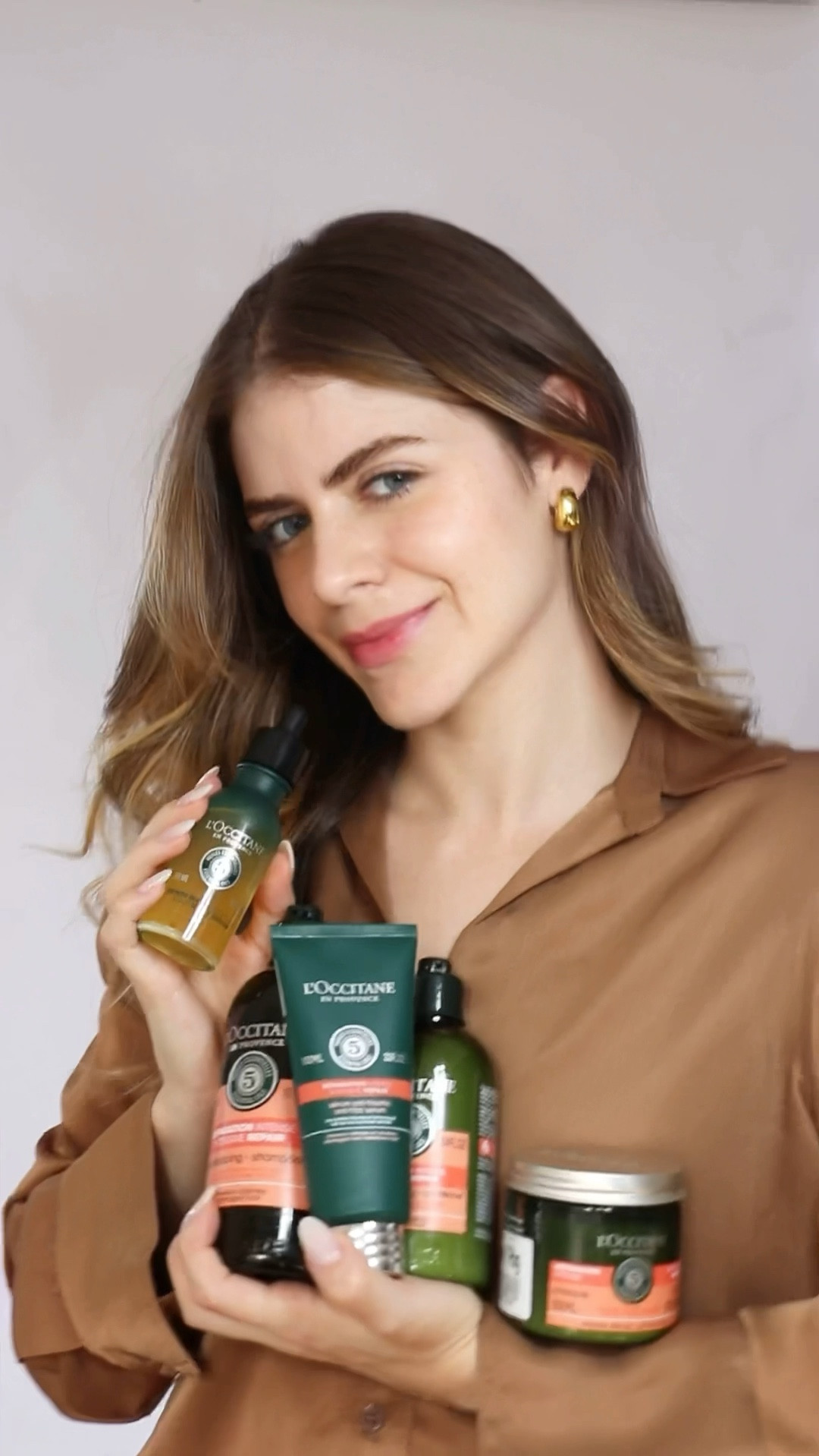 Uma das linhas mais gostosas e cheirosas para o cabelo! 
De reparação intensiva que proporciona maciez e devolve o brilho!  É uma linha bem potente, recomendo intercalar! 

#LTKbeauty #LTKbrasil