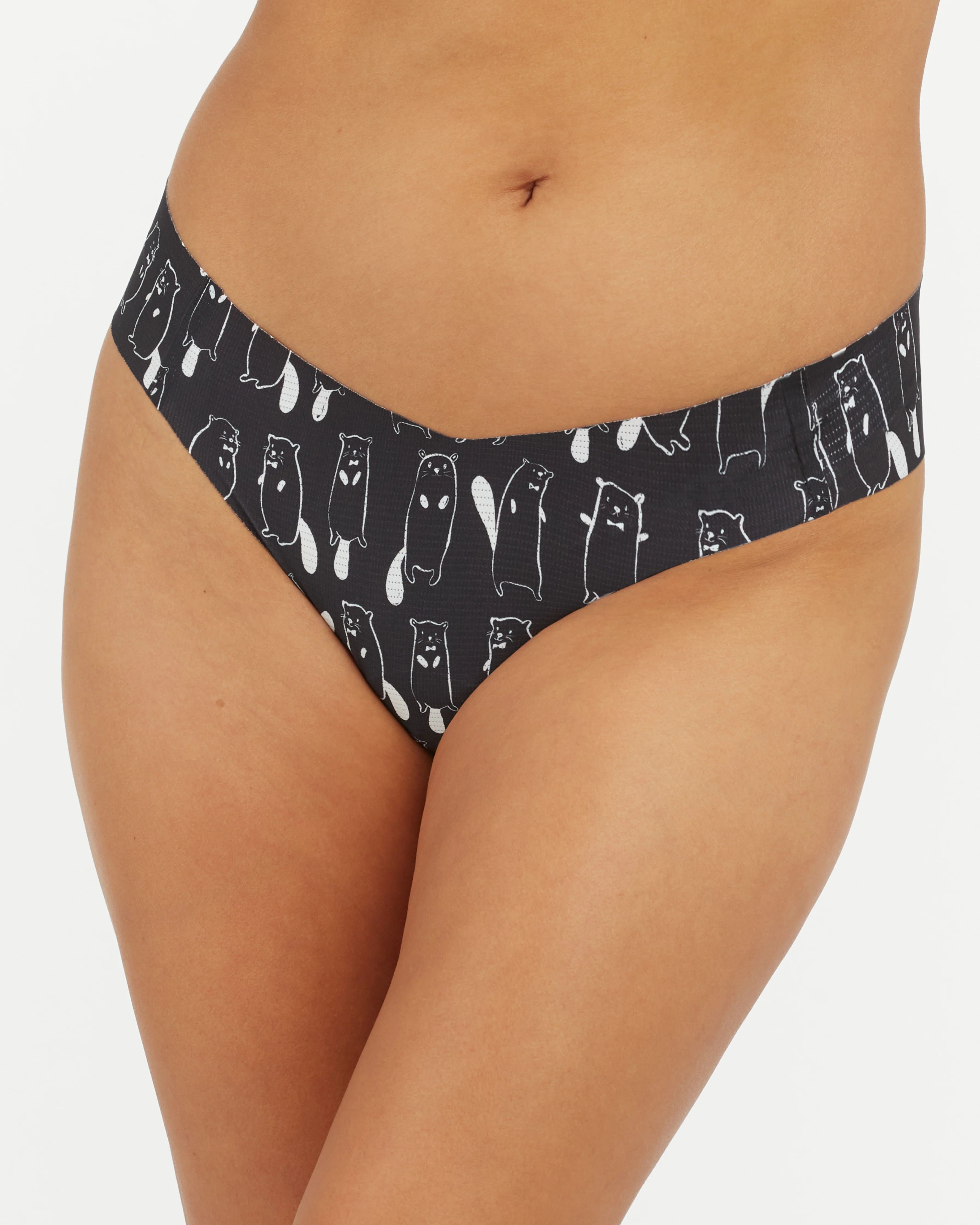 Under Statements® Thong | Spanx