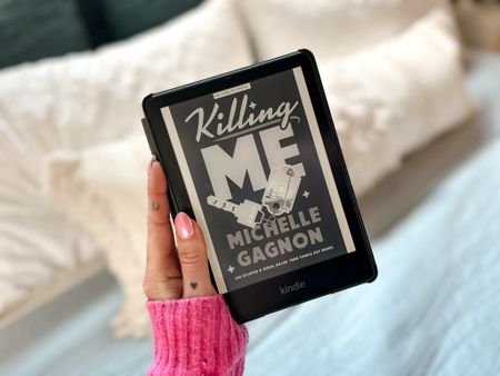 Killing Me - currently reading on kindle 
Witty thriller had me laughing and turning pages right until the end! Could not put this one down!