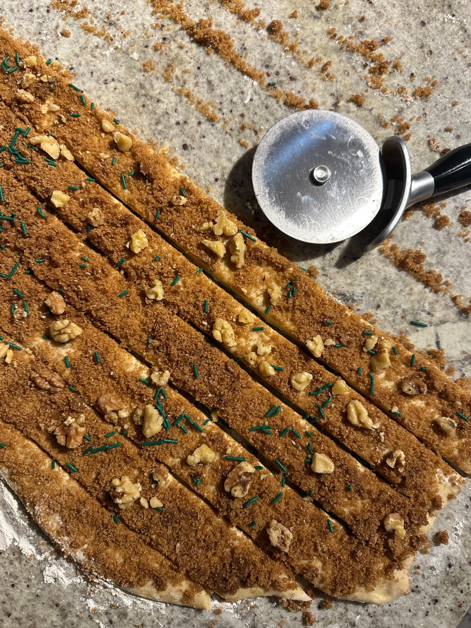 Cinnamon Buns on deck!!

#LTKHome #LTKdayinmylife #LTKfoodie