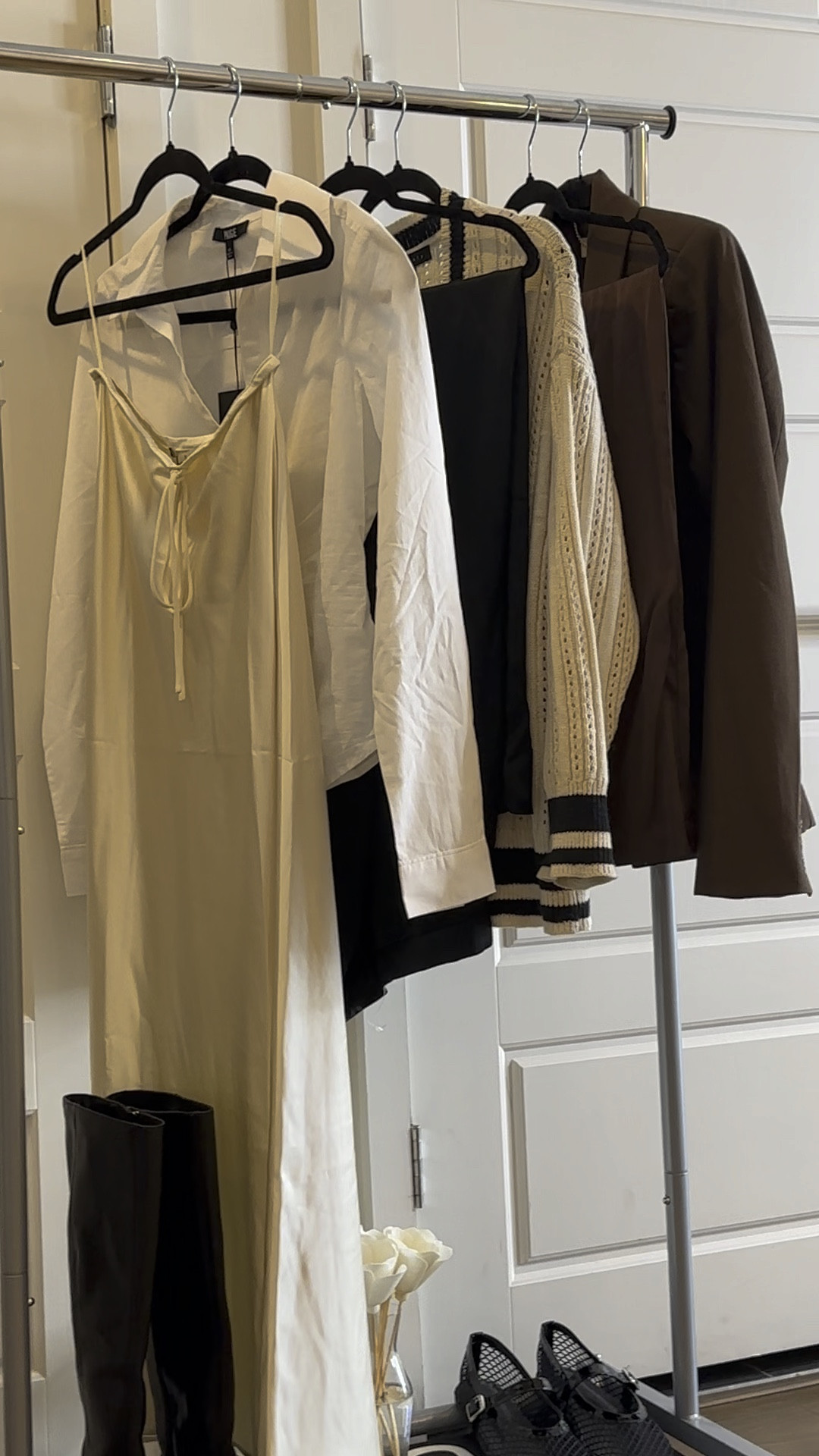 GUYS!! Slowly building my fall wardrobe. These are MUST HAVES  

#LTKSeasonal #LTKFallSale #LTKStyleTip