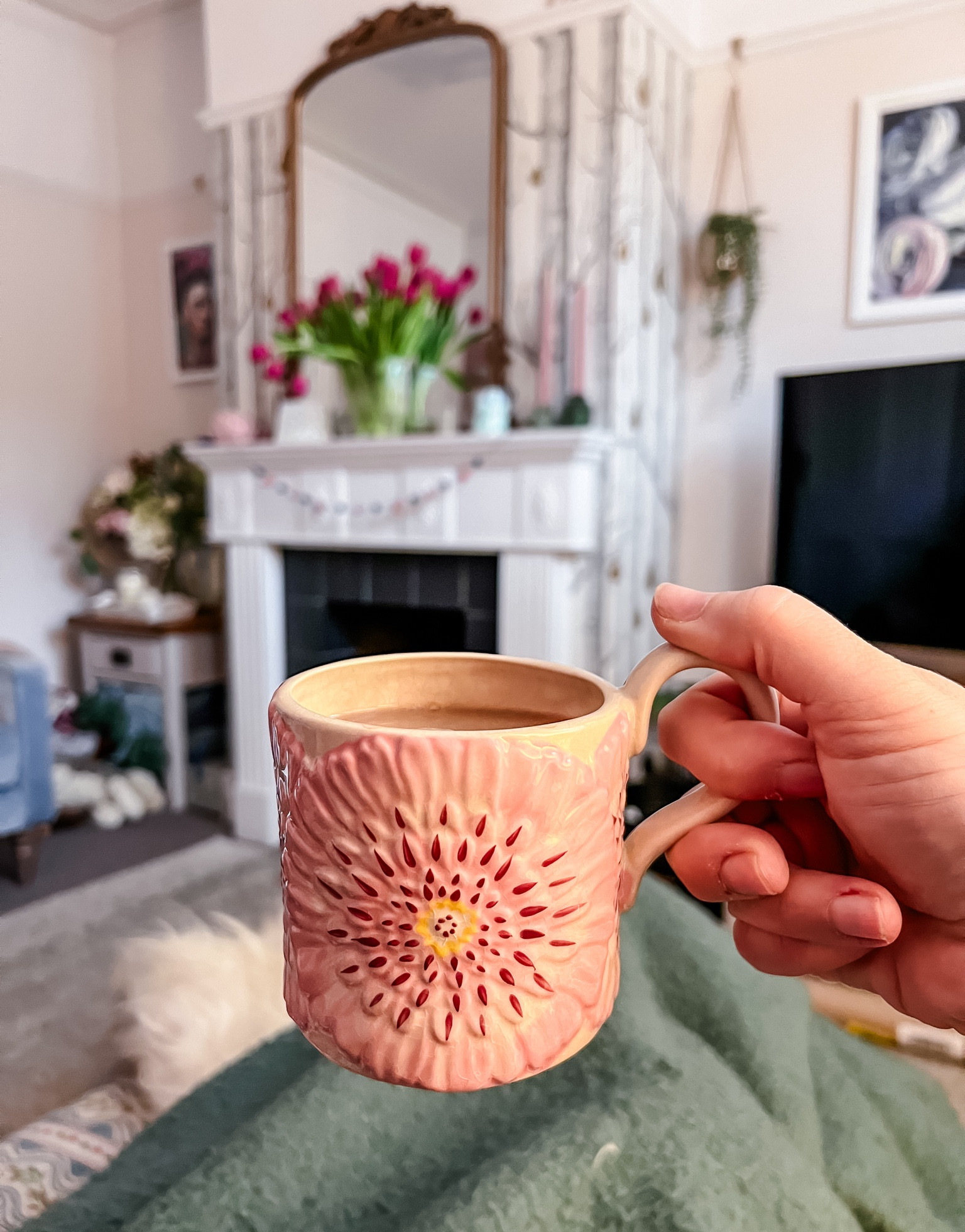 New mug LOVE 🌸
#anthropologie #anthrofinds #littlehouse

#LTKfindsunder50 #LTKSeasonal #LTKhome