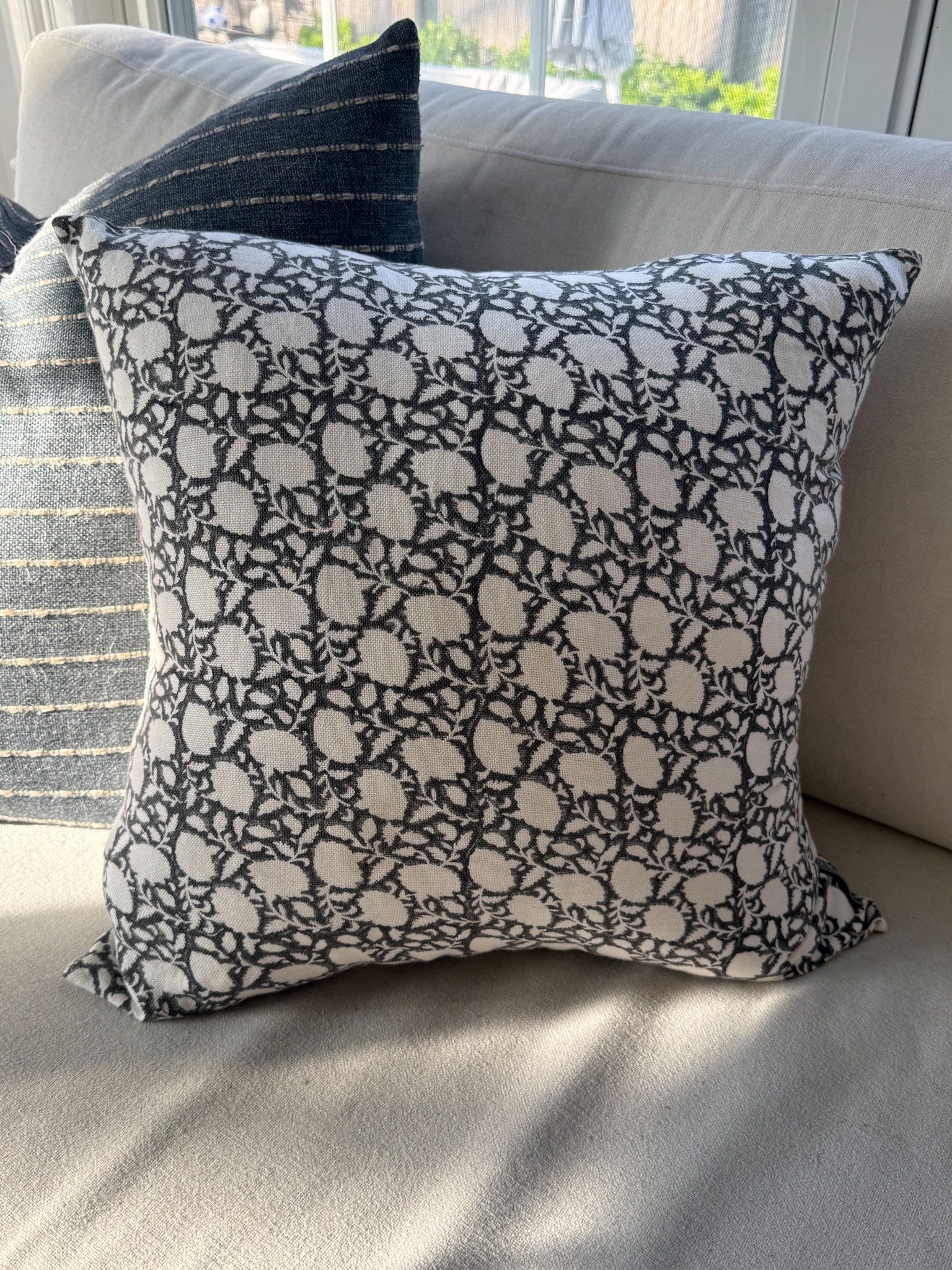 I love this blox print pillow and it’s still on sale! Also linking the inserts that I use (choose one size larger than the pillowcase!!) 

#LTKHome #LTKSaleAlert #LTKSeasonal