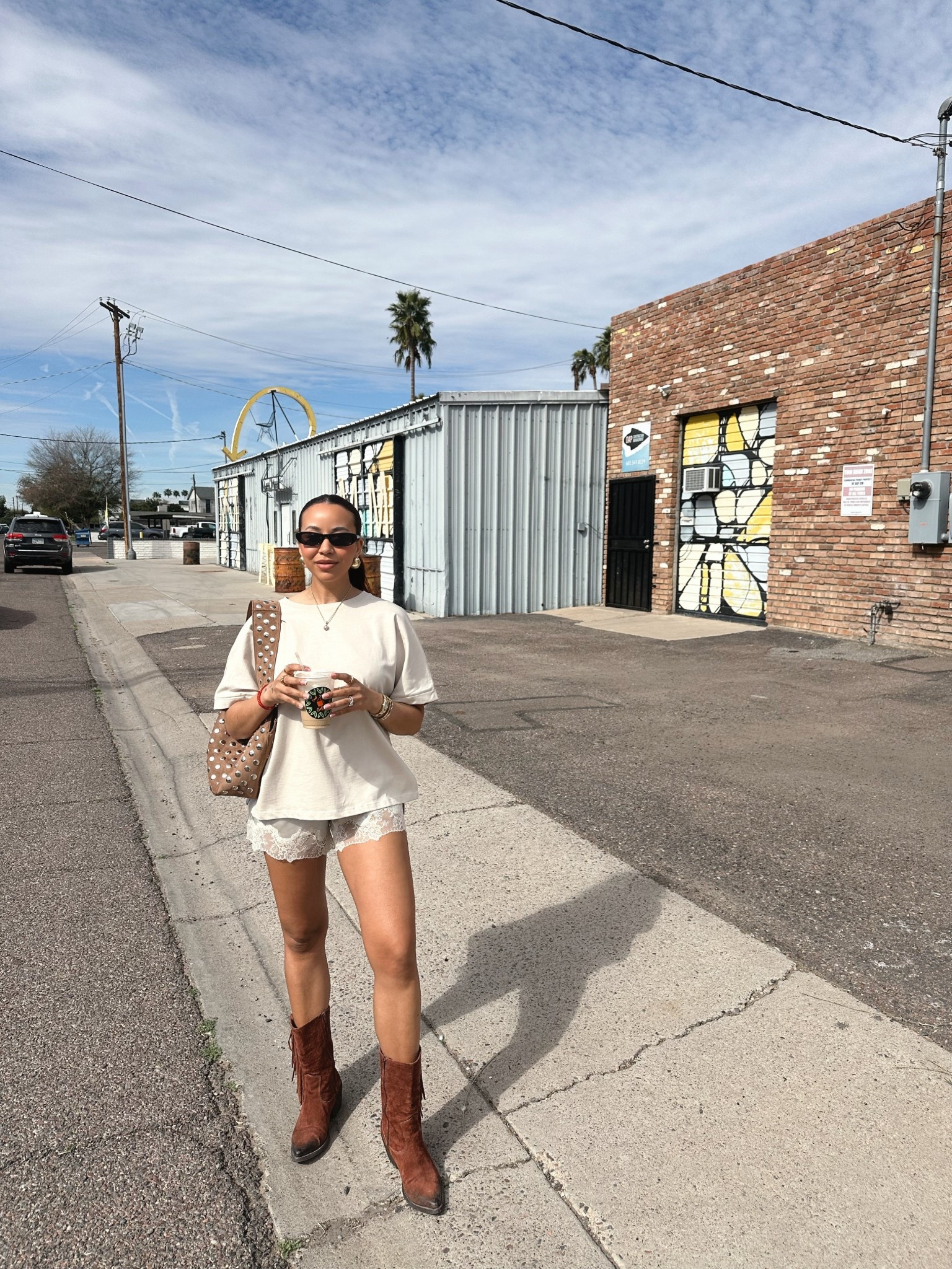 Easy chic spring outfit! 

#LTKdayinmylife #LTKgrwm #LTKootd