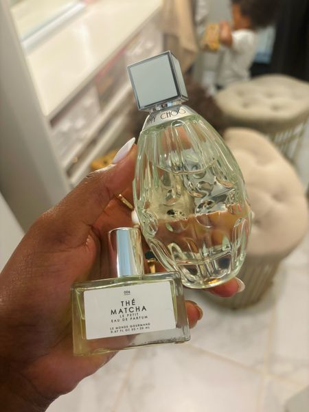 today’s perfume combo. A very soft fresh floral combination 


#LTKfindsunder50 #LTKbeauty