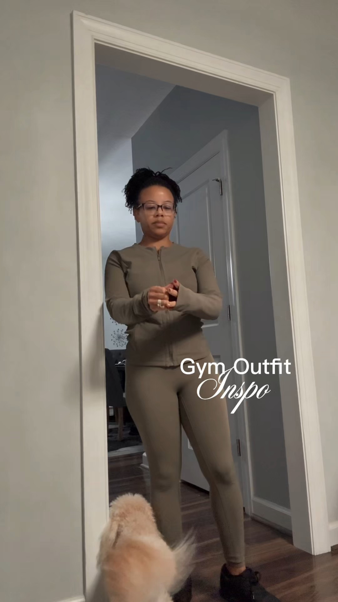 Today was my first day back in the gym after being ill. The boot camp course tonight really whipped me. Anywho, check out this #VSX set. It's an entire mood. I'm a sucker for seamless wear. #gymwear  #activewear #victoriassecret

#LTKActive #LTKootd #LTKfitnessgoals