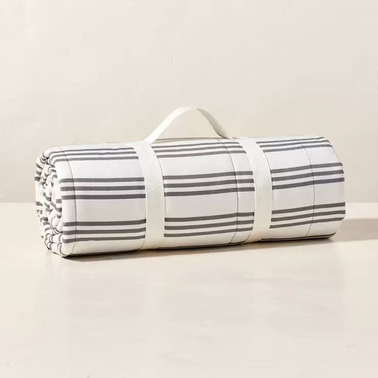 Hearth and sales hand picnic blanket