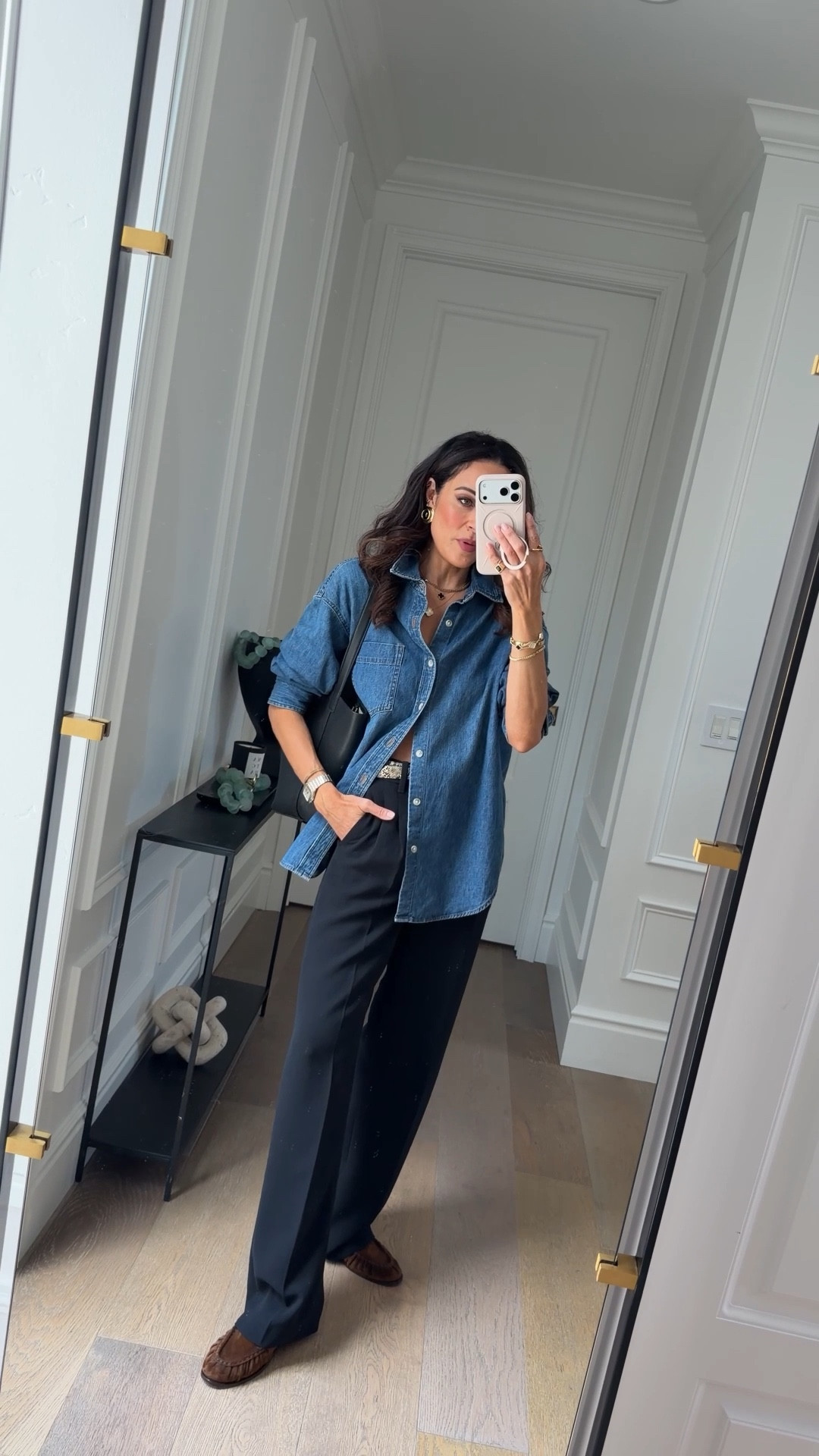 The spring to summer classic essentials to add to your closet! 
Top XS
Pants 2 Long 

#LTKstorytime #LTKOver40 #LTKSeasonal