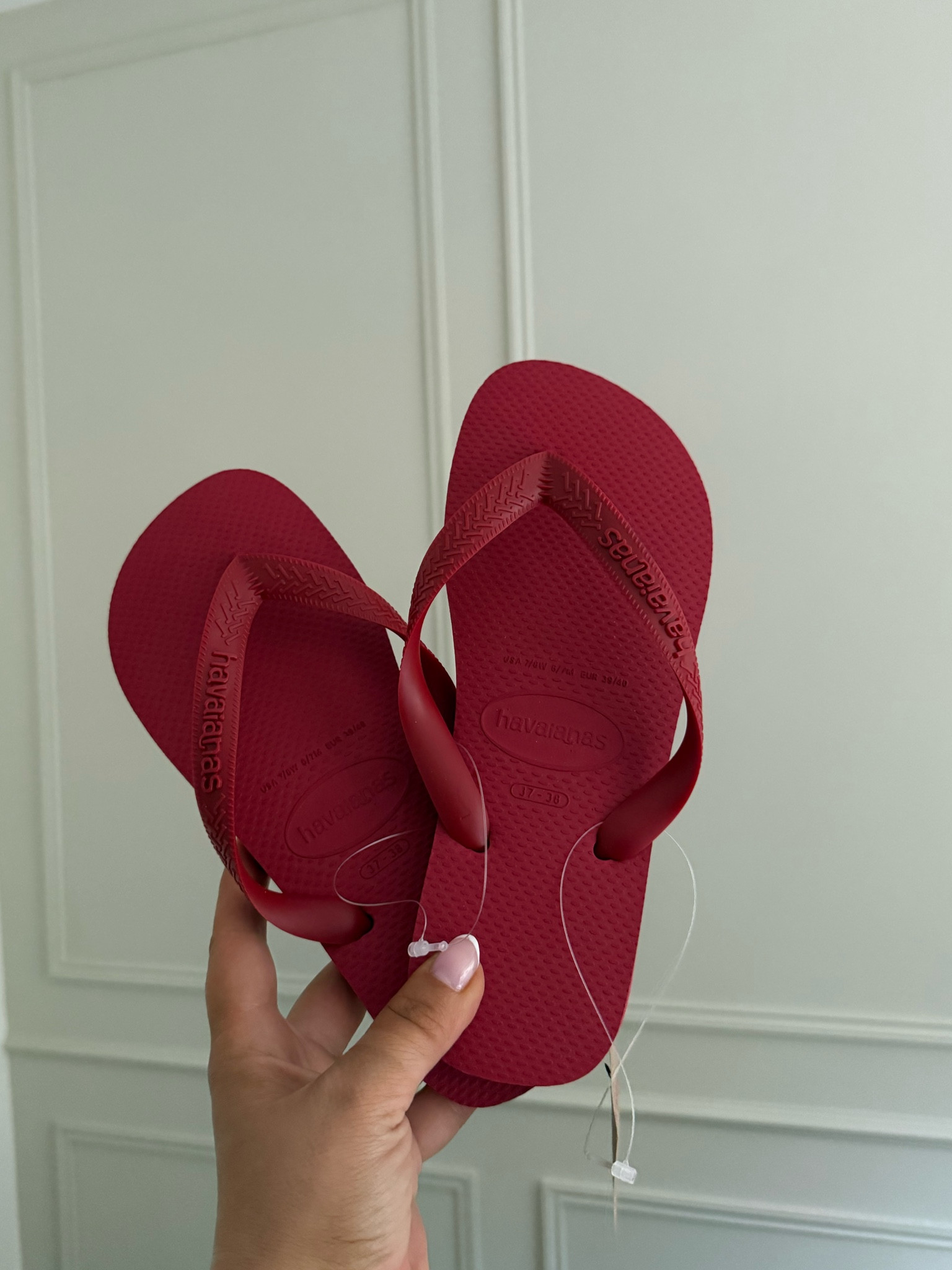 Brb, designing all my holiday outfits around these flip flops 

#LTKuk #LTKmidsize #LTKsummer