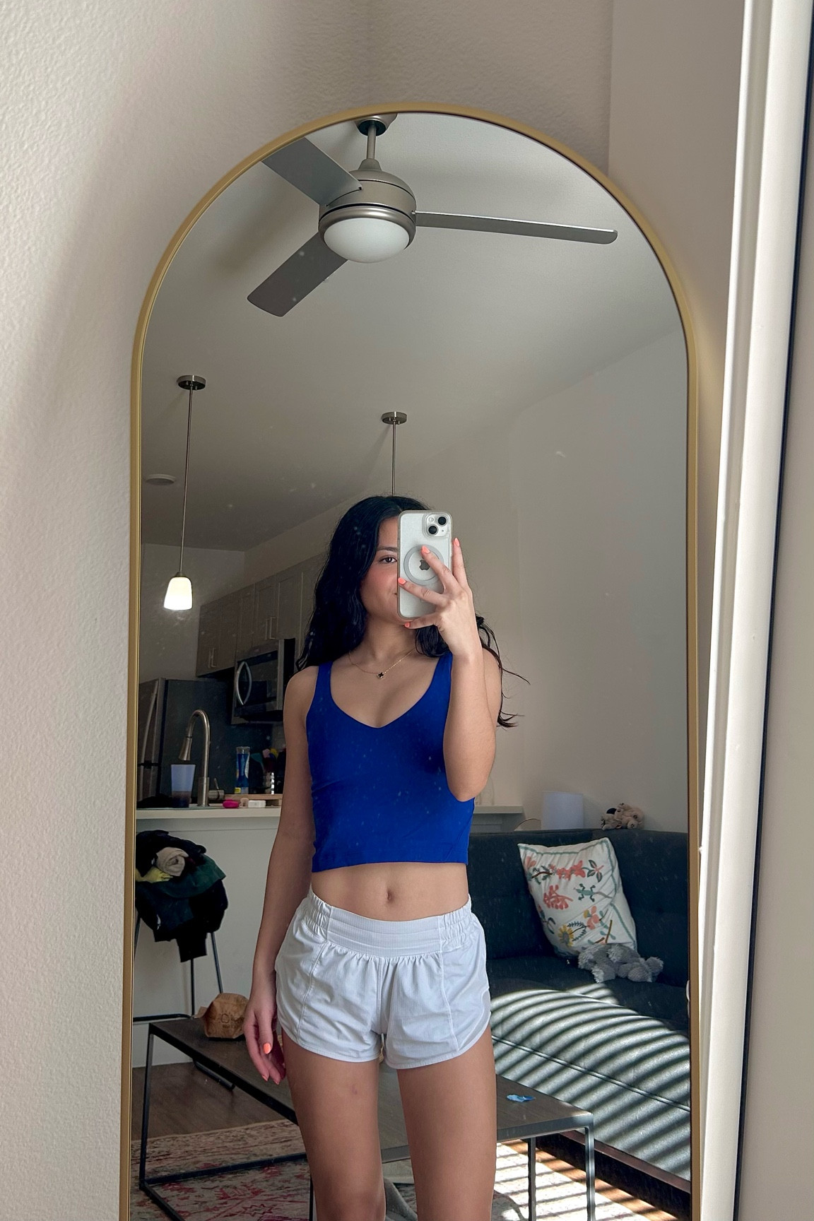 top is size 2 & bottoms are size 0! 💙