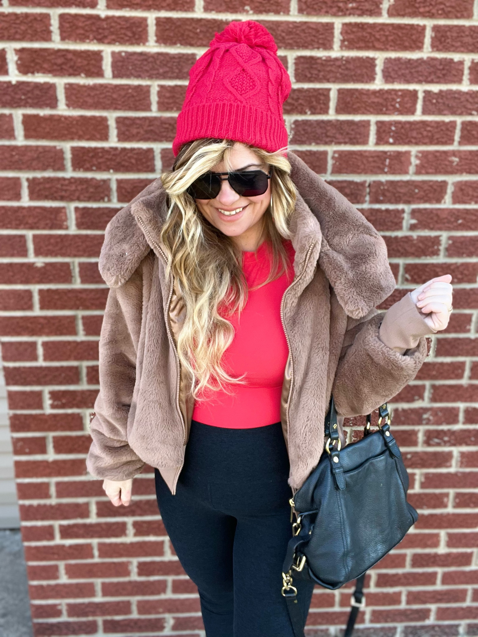Winter coats
Cropped outfits 
Alo coats
Alo haul
Trending red outfits 
Black leggings 


#LTKVideo #LTKfitness #LTKSeasonal