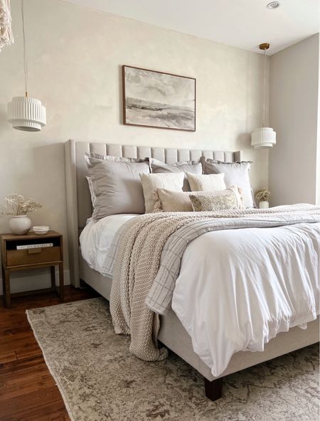 Neutral bedroom decor 

#LTKFind #LTKhome