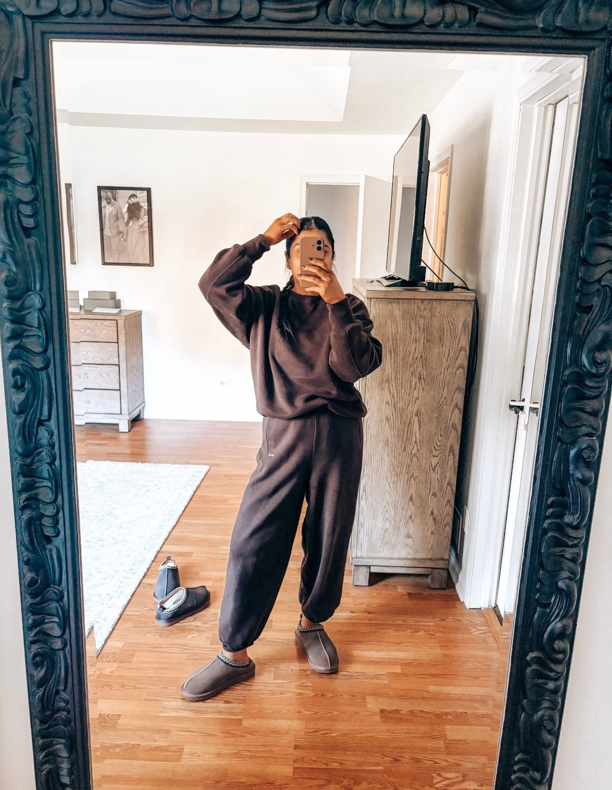 Are we monochromatic or like a POP?

I’m a medium in both of the cloud fleece items. I did deep earth in both items. I tagged more similiar sweats (cheaper) and I plan to get the purple too! 

I could have probably done SM in pants. 

Taupe size 9 project cloud. 

 #aerie #offline #stone #barrel #barrelpants #platform #casual #cozy #comfy #schooldropoff #outfit #fall #mom

cozy fall outfit
neutral loungewear set
casual fall outfit ideas
comfy fall style
everyday fall outfit
fall athleisure
matching sweat set
fall wardrobe essentials
minimalist fall outfit
cozy neutral outfit
fall errands outfit
comfy travel outfit
fall capsule wardrobe
fall finds 
affordable fall fashion

#LTKSaleAlert #LTKSeasonal #LTKStyleTip