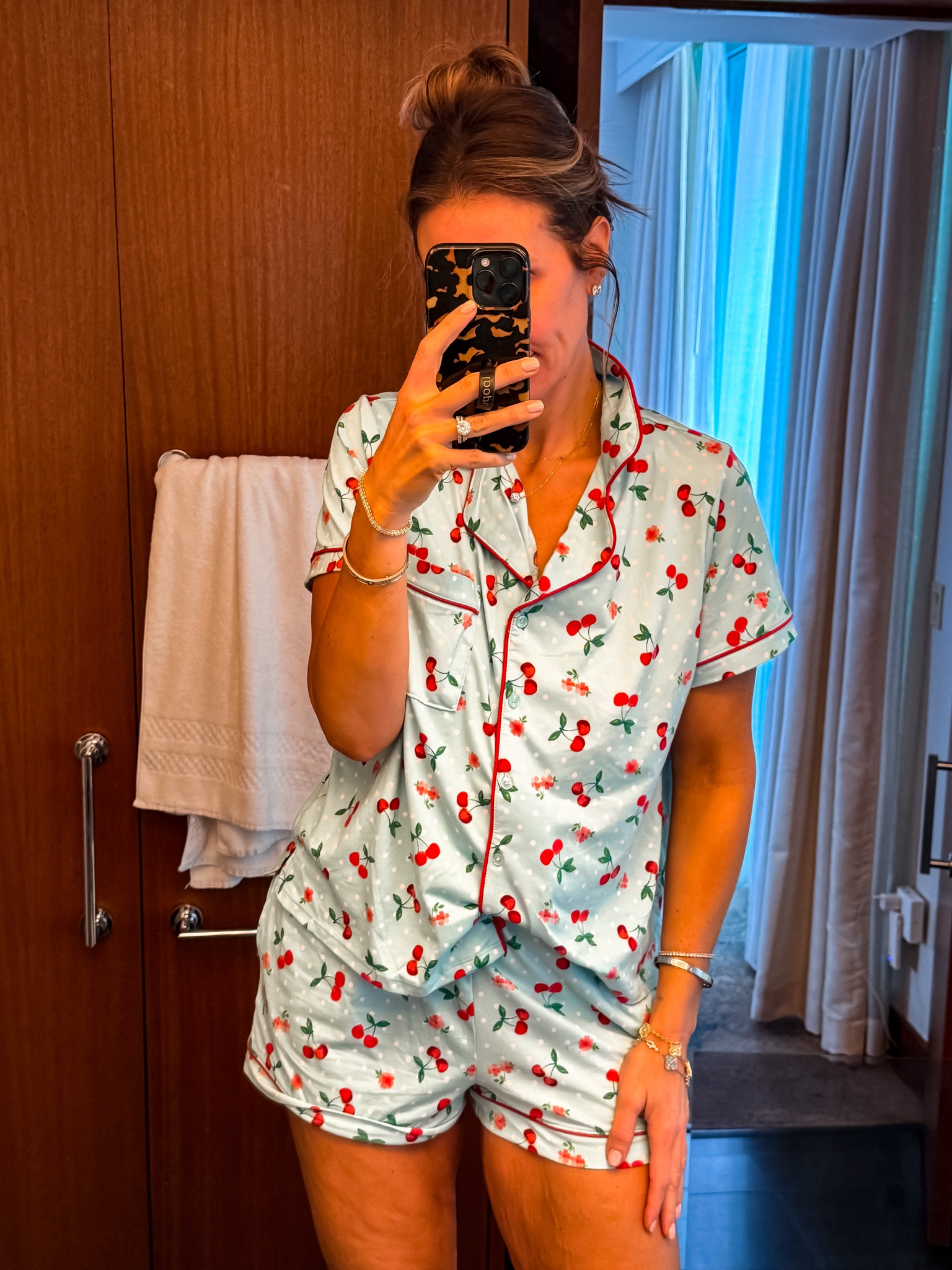 Pajamas 
Size large 

#LTKFindsUnder50 #LTKMidsize #LTKOver40