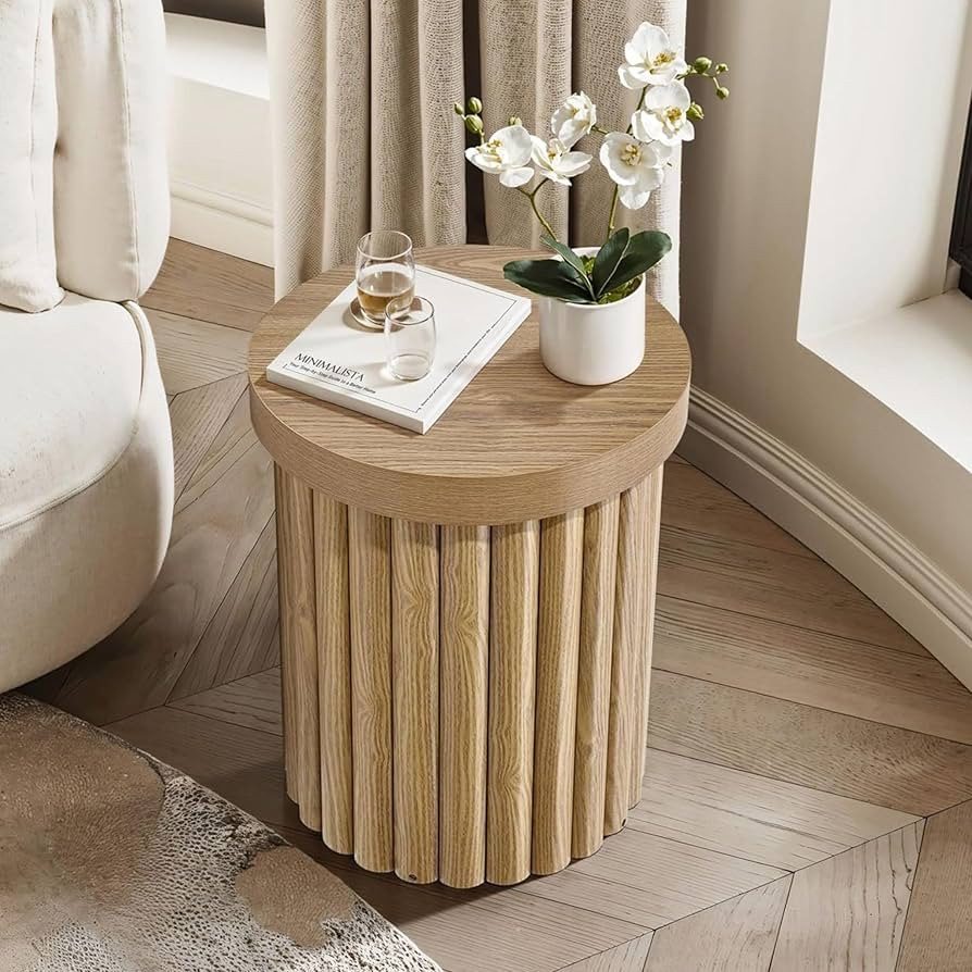LuxenHome Round Side Table, 19" H Fluted Side Table for Small Spaces, Mid Century Modern Small En... | Amazon (US)