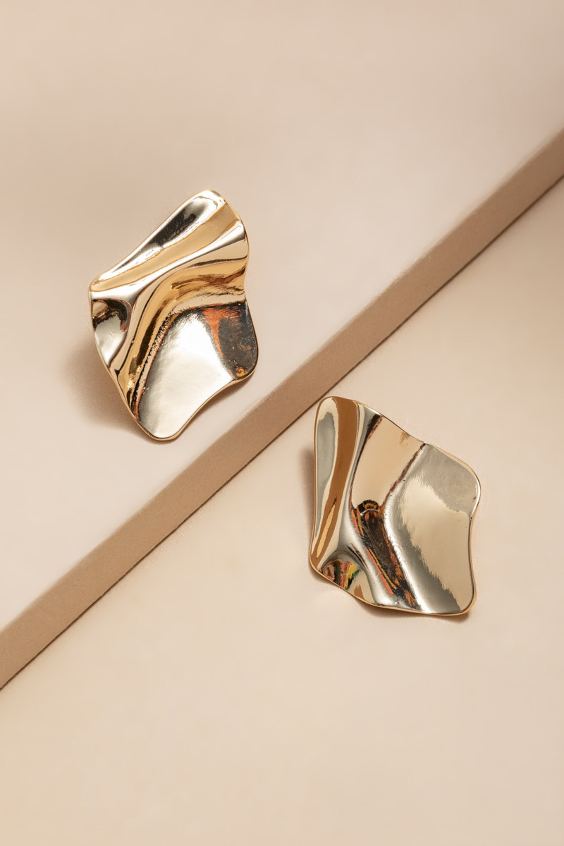 Nadine Abstract Drop Earrings | Francesca's