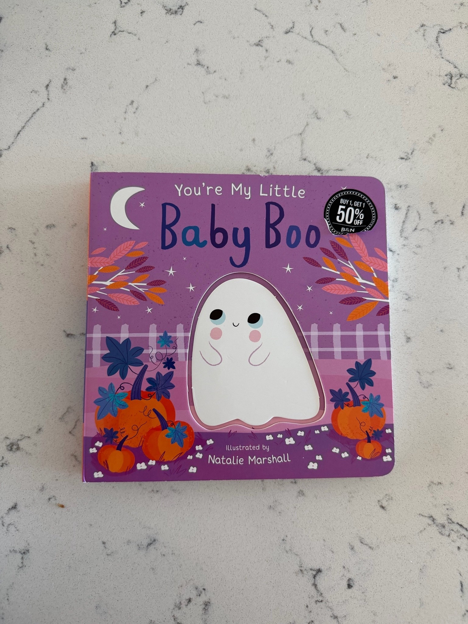 new addition to Ollie’s bookshelf 📚🤍 You really can’t go wrong with a good board book, and I’m always looking for new ones to read together. Sharing in case you’re looking for some new books for your baby, too!
—
baby board books, board books for babies, baby books, toddler books, baby book recommendations, baby bookshelf, reading with baby, books for 9 month old, first time mom, baby gifts, baby finds
