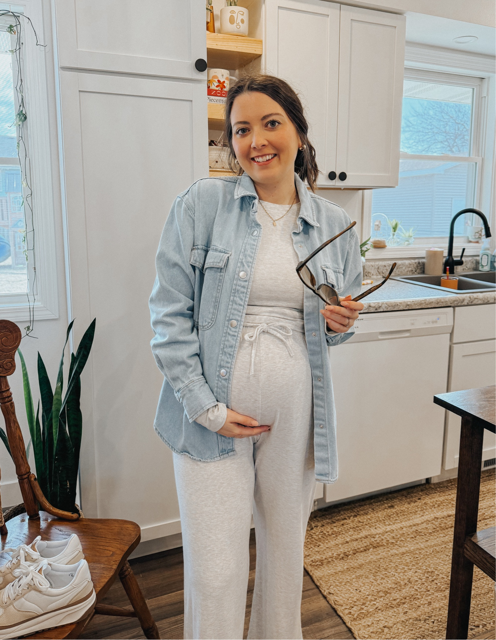 Maternity outfit 

#LTKMostLoved #LTKStyleTip #LTKBump