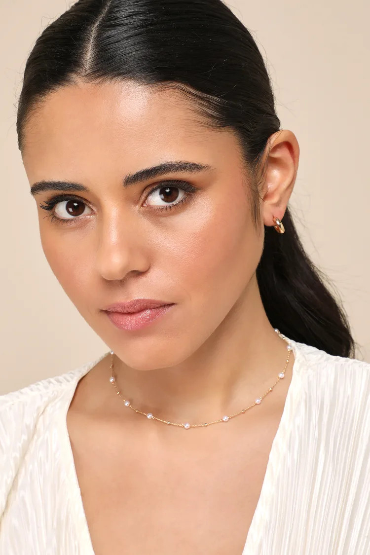 Confident Glow 14KT Gold Pearl Necklace | Lulus
