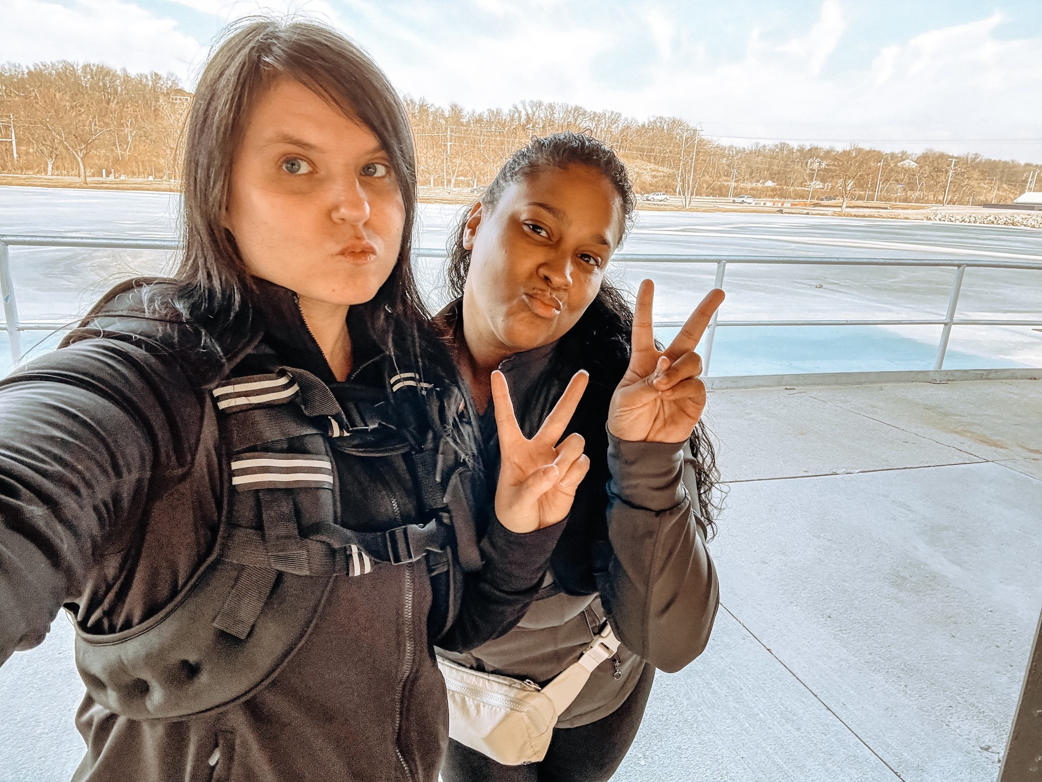 Weighted vest walk

#LTKselfcare #LTKdayinmylife #LTKfitnessgoals