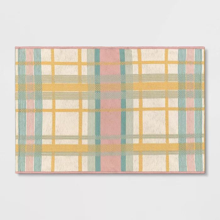 2&#39;x3&#39; Indoor/Outdoor Reversible Plaid Rug Pink - Threshold&#8482; | Target