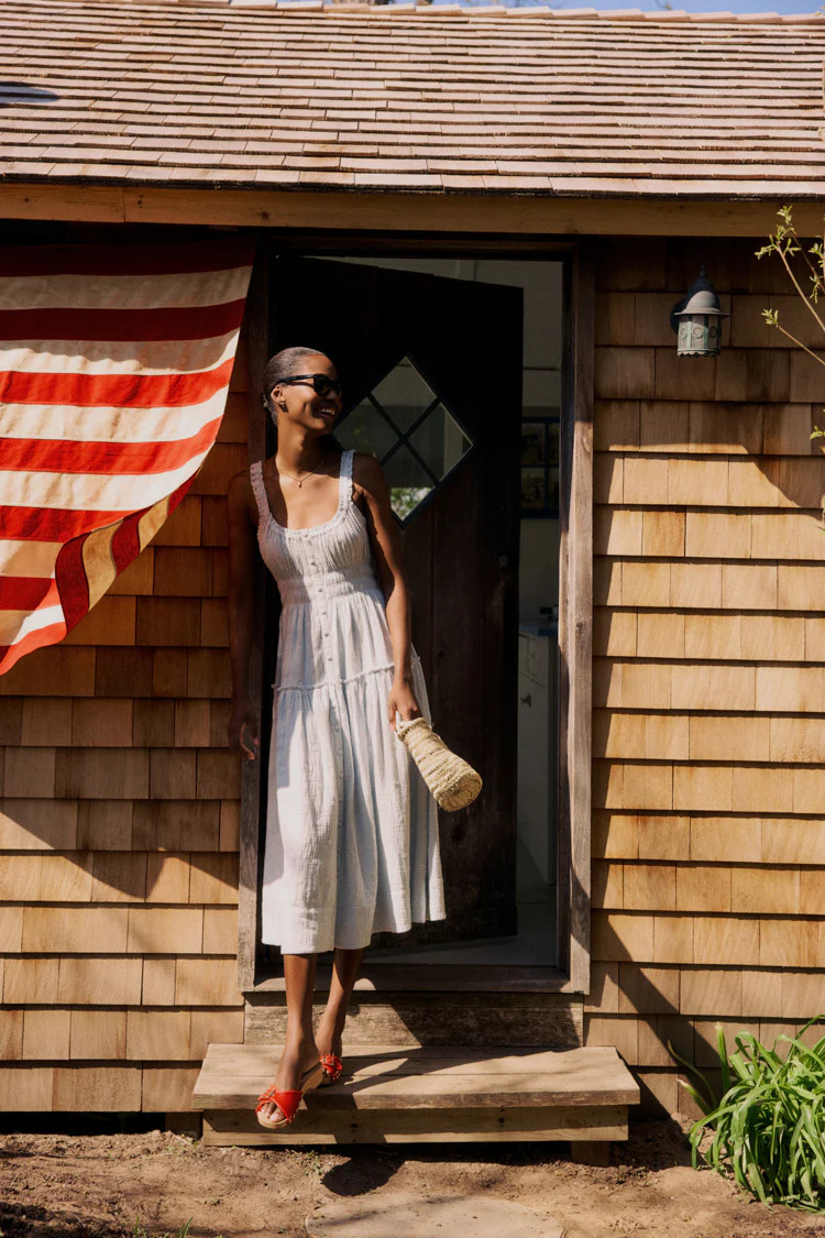 Blue Gauze Daisy Embroidered Landis Midi Dress | Tuckernuck (US)