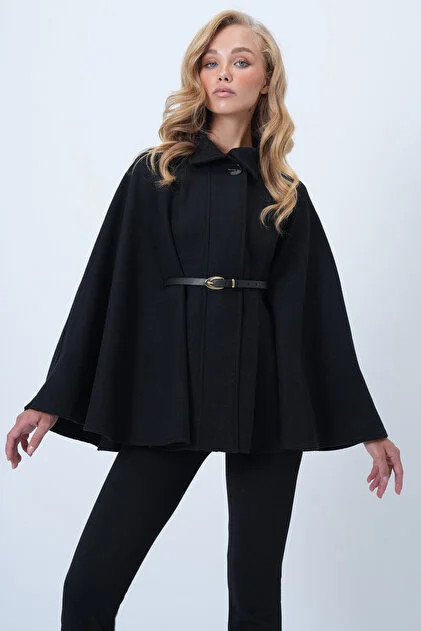 Trend Alaçatı Stili Schwarzer Damenmantel mit Gürteldetail und Kaschmir-Optik ALC-X14529- Tren... | Trendyol DE