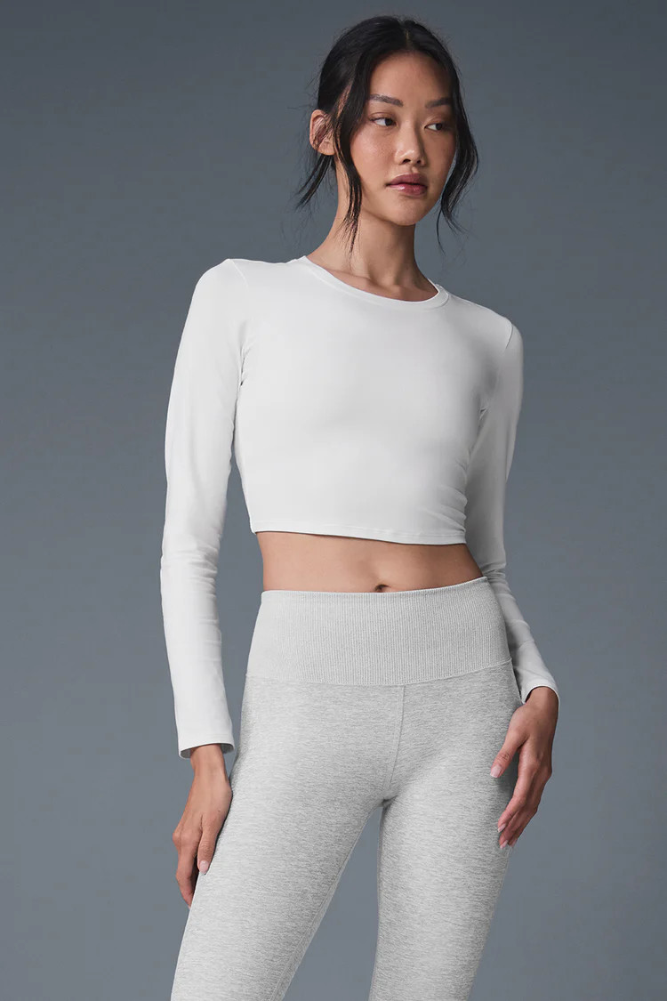 Alosoft Crop Finesse Long Sleeve | Alo Yoga (US)