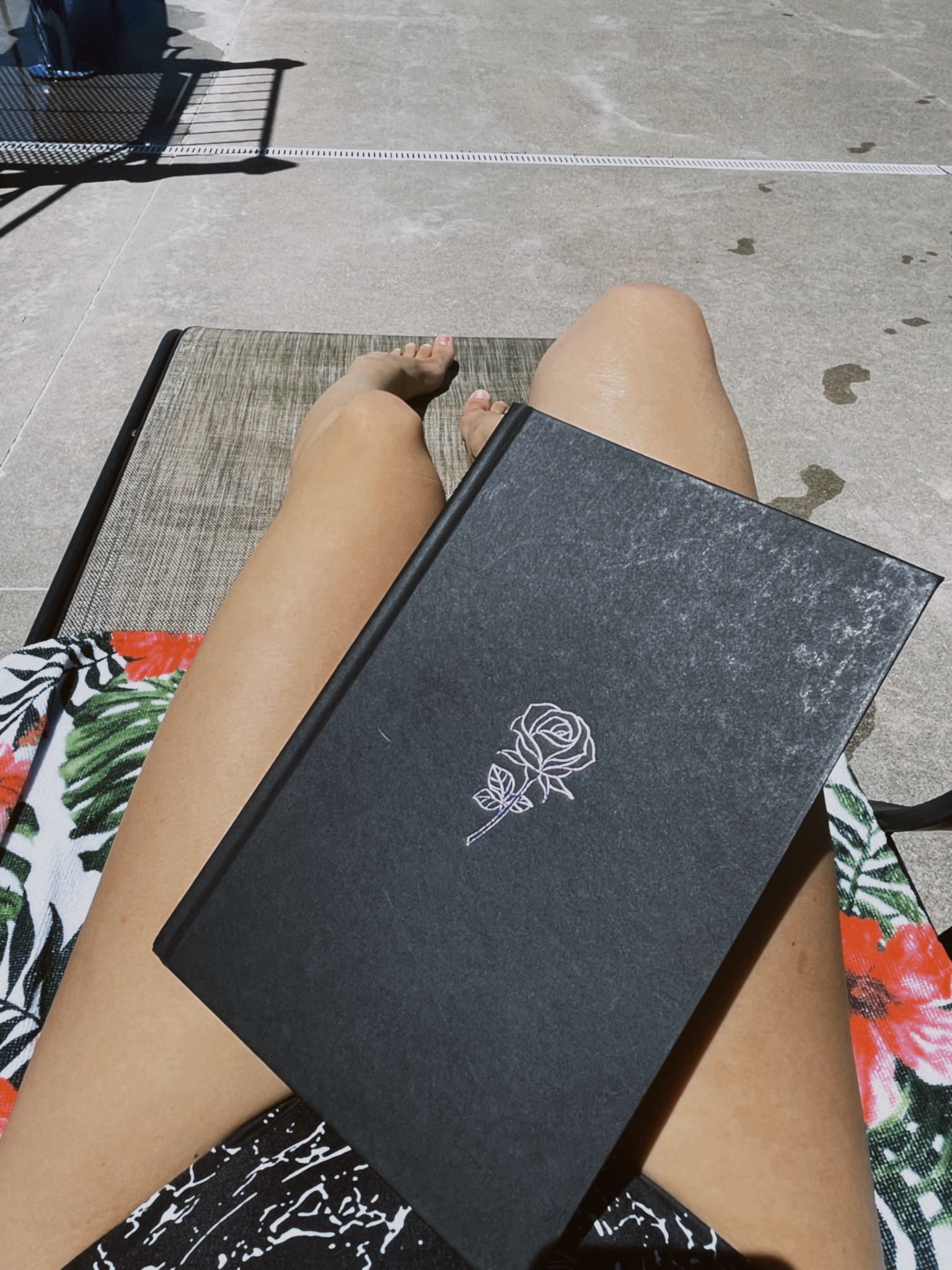 poolside reads 🖤 
#TravelOutfit #Sandals #Bedding #Outdoors #WeddingGuestDress #Swimsuit #Shorts #Summer #SummerDress Book Club, Books, Books of Summer, Summer Reads


#LTKSeasonal #LTKSwim #LTKTravel