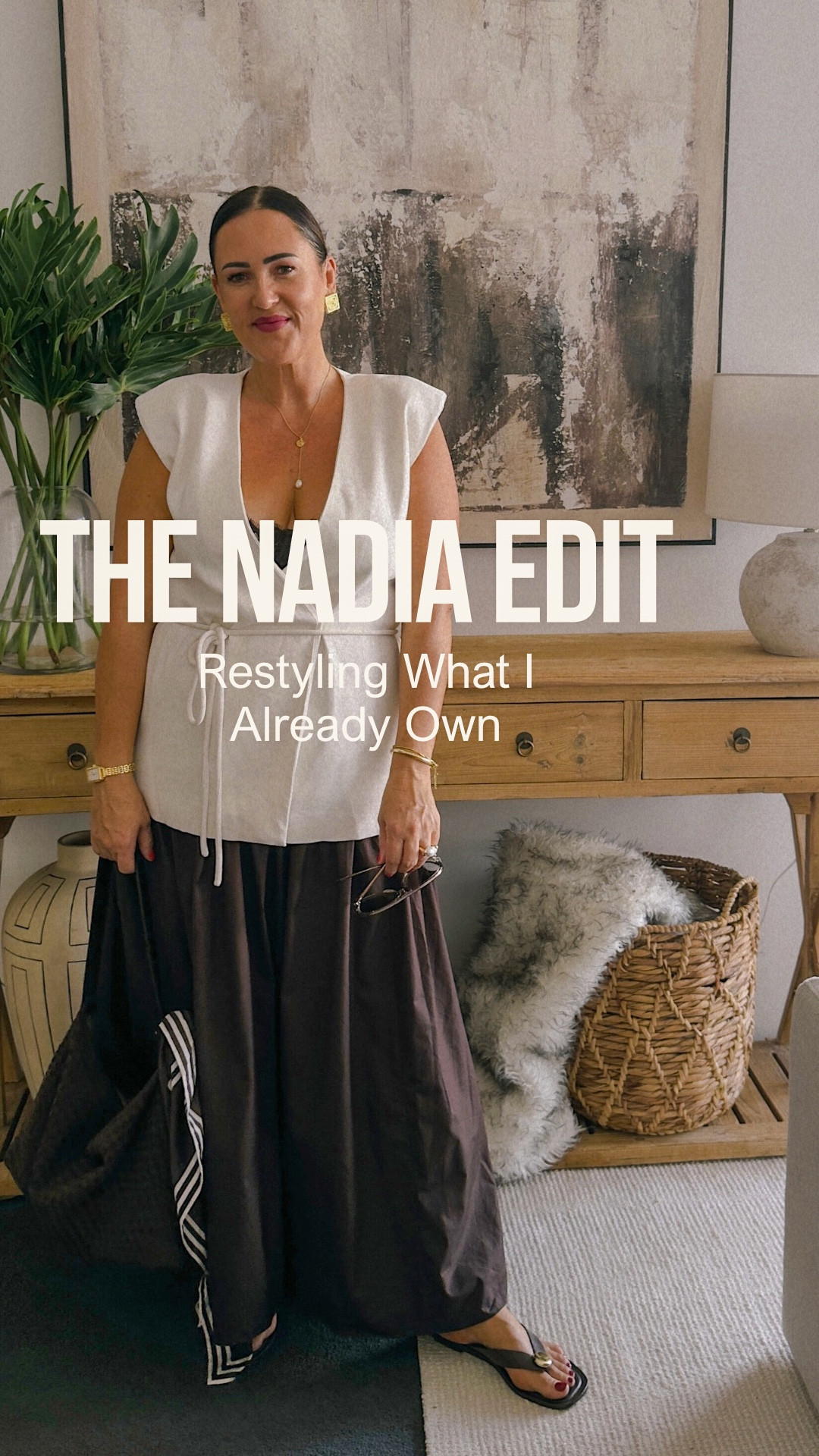 Chocolate skirt, cream vest & lace layering 🤎

This is why I love investing in versatile pieces — you can restyle them endlessly. This skirt has been worn so many different ways already and it just keeps giving & the vest is part of a 2-piece set.

AU 14–16
Skirt: 16
Vest: 14
Bra: Kat The Label

A beautiful elevated everyday look that feels polished but still effortless.

Everything linked below 🤍

#LTKMidsize #LTKootd #LTKOver40