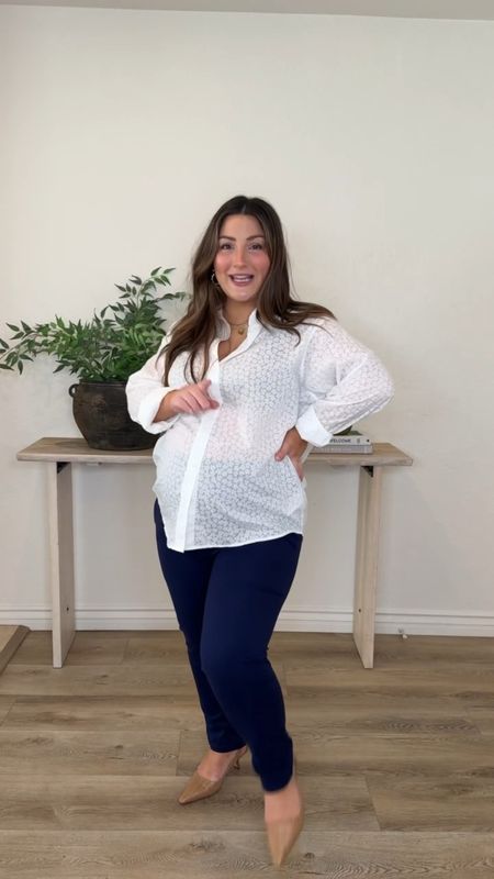 The fit of these maternity work trousers is SO perfect!! I’m 5’0” and the length is petite friendly!! Plus they are soo stretchy so you can wear them throughout pregnancy! 

Pants: size small/4-6 
Top: size small 
Shoes: TTS

Maternity pants, petite pants, third trimester outfits, pregnancy outfits, what to wear to work pregnant, work outfit

#LTKBump #LTKStyleTip #LTKFindsUnder50