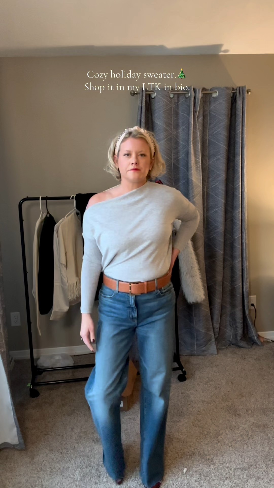 Cozy sweater for any holiday occasion 🎄

#LTKFindsUnder100 #LTKMidsize #LTKOver40