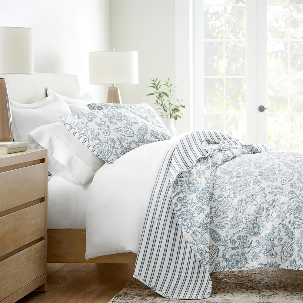 Jacobean/Stripe Reversible Quilted Coverlet Set | Linens and Hutch