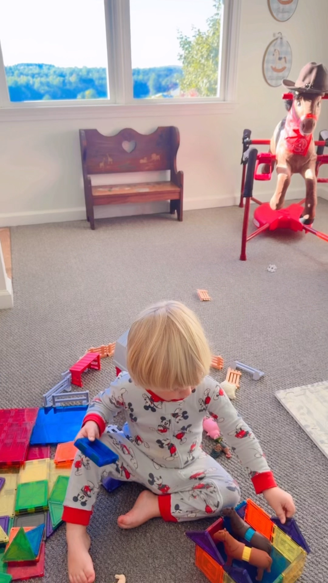 Right smack dab middle of the sweet little days I always dreamed of 🖍️👶🏼🧺🌾 #farmhouselivin #dreamscometrue