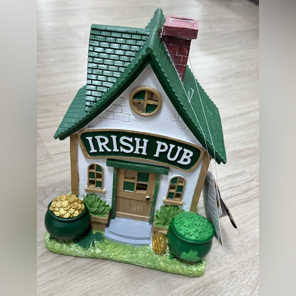 Green and White Irish Pub Figurine | Poshmark