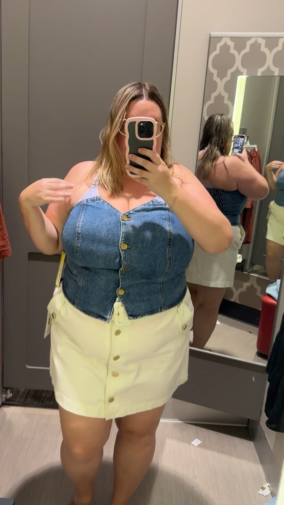 Trying on the new Jeneé Naylor collection as a size 20! This try on was impromptu and a lot of sizes were sold out, so I’m listing what size I tried in each piece below:

1. Blue denim corset: 1x 
2. White denim corset: 2x 
3. White belted denim skirt: 20
4. Chunky sweater crop: XXL
5. Drop waist stripe dress: 17
6. Blazer dress: 20
7. Green knit set: 2x
8. Structured halter top: 2x
9. Open knit black dress: XXL
10. Linen vest: 2x
11. Linen pants: 2x
13. Linen shorts: 2x
14. Striped sweater: 2x 

#LTKFindsUnder50 #LTKPlusSize #LTKVideo