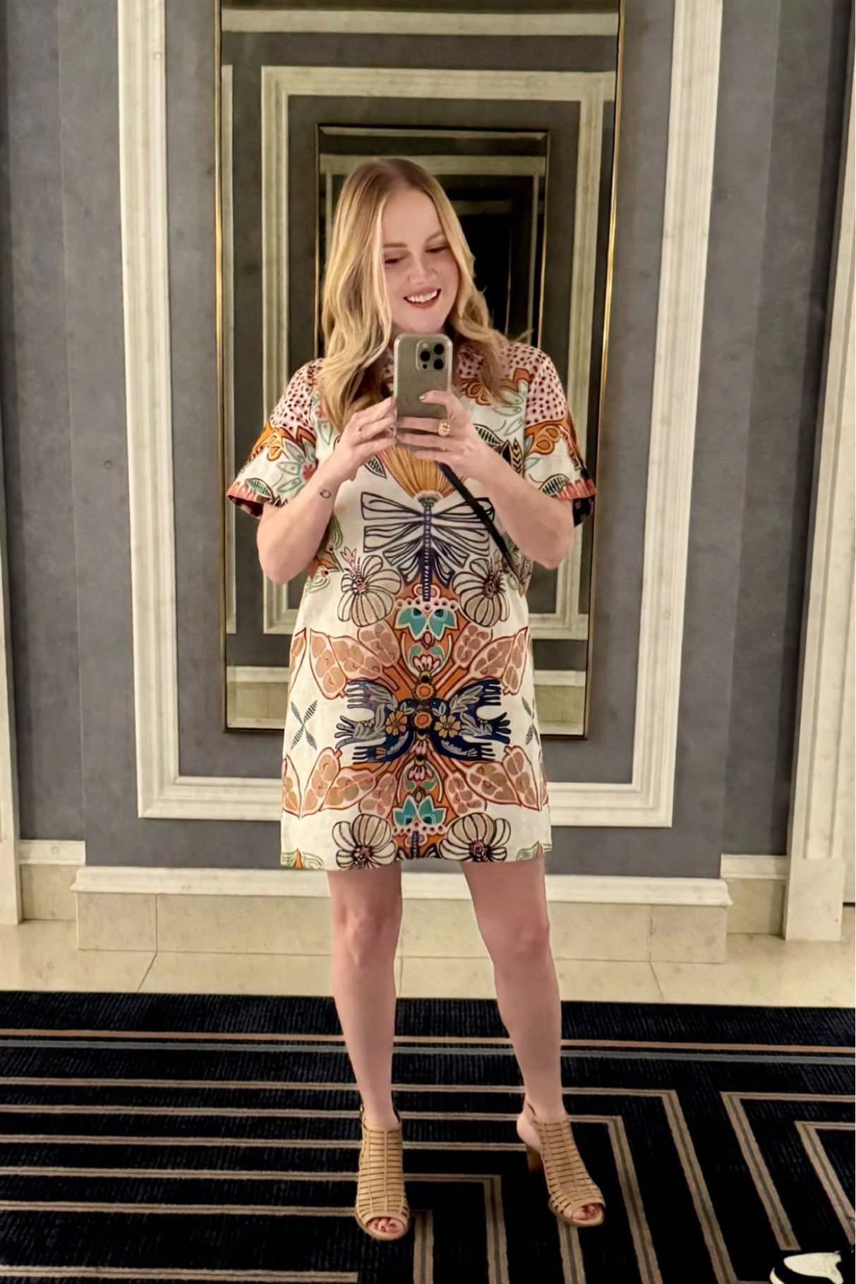 End of summer with a touch of fall colors. 

#LTKSeasonal #LTKWorkwear #LTKTravel