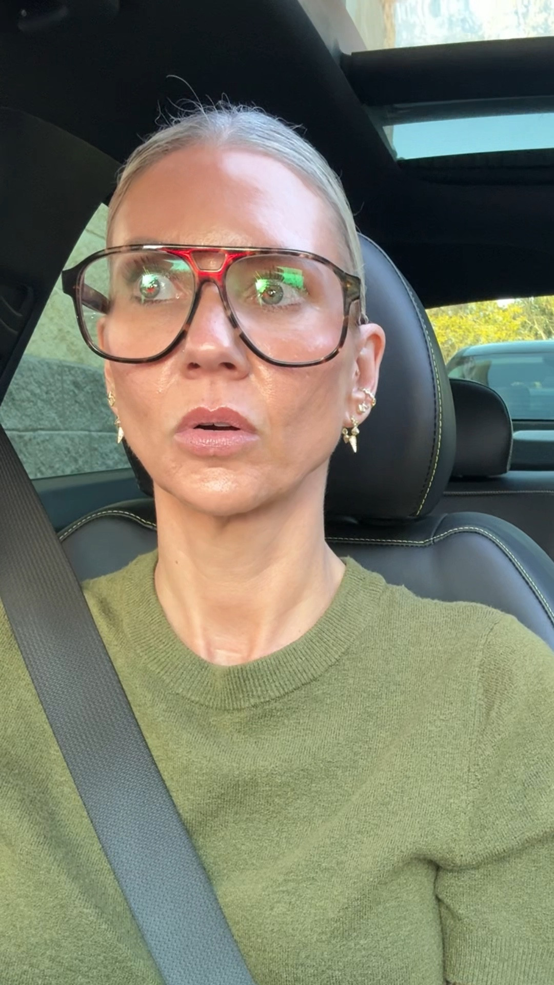 Come along on our Saturday adventure!! 

I’ll link up everything I can below. 

Collagen Wrapping Mask • Medicube
Foundation stick • Maybelline 
Skin tint • Maybelline
Concealer • NYX
Contour • ELF
Eyelid Primer • ELF
Shadow Stick • L’Oréal 
Setting Powder • Morphe 
Bronzer • Covergirl
Blush • NARS
Tinted Eyebrow Gel • Maybelline 
Setting Spray • ELF
Mascara & Primer • Tarte
Lipliner • Tarte
Lipgloss • NYX

Outfit 
Sweater • @Target 
Jeans • @gapstyle 
Glasses • Diff

Sun Visor • Amazon 
(Use at your own risk lol)

Target Tank • A New Day 
Walmart Tee • Scoop Baby Tee
Alani Lime Slush 


#LTKmorningroutine #LTKOver40 #LTKdayinmylife