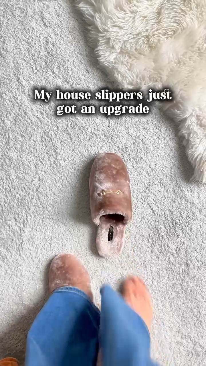 These would make a great gift for the woman who has everything and you don’t know what to get her- these lux slippers are perfect👏🏻
**They’re 50% off! Grab em while you can!

#LTKGiftGuide #LTKSaleAlert #LTKStyleTip