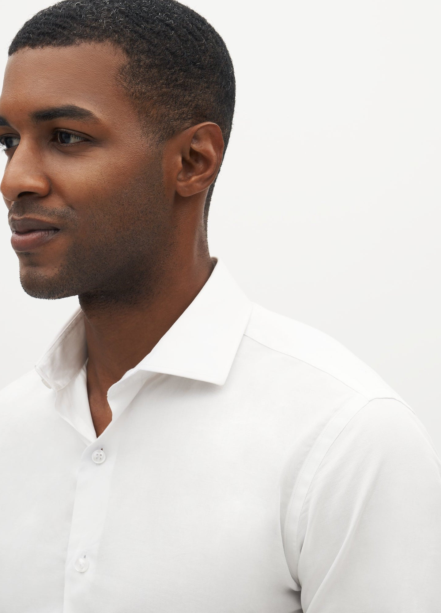 Men's Classic White Dress Shirt | SuitShop