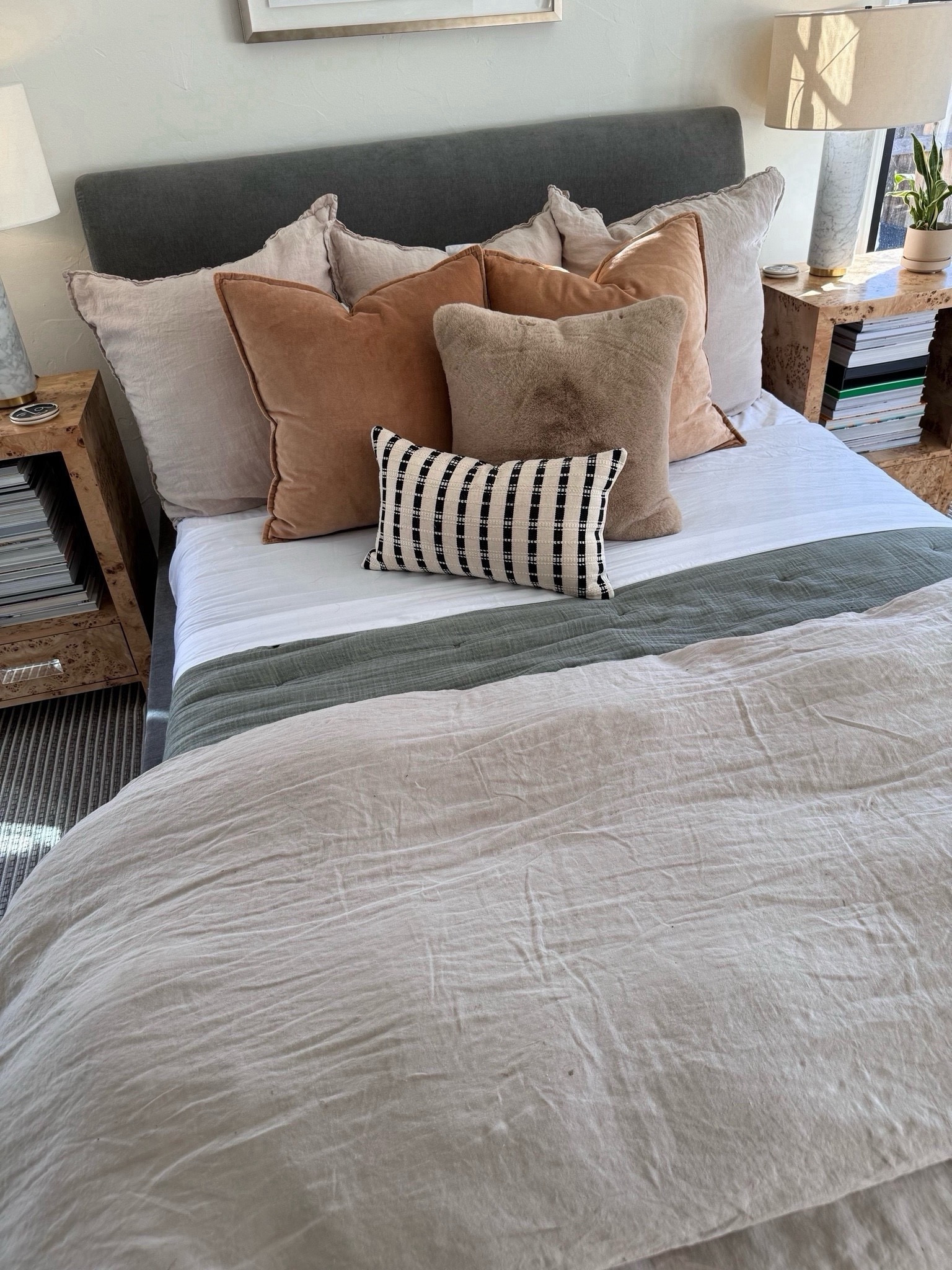 Bedroom Decor // bedroom, bedroom decor, home decor, master bedroom,                   guest bedroom, primary bedroom, bedding, decorating, dresser, side table, bedside table, mirror, vase, pampas grass, full length mirror, accent pillow, accent chair, rug, picture frames, lamps, decorative pillow covers, bedroom furniture, modern decor, modern home decor, Amazon home, Amazon home decor, Walmart decor, modern home decor, neural home decor, neutrals, decor, modern, modern decor, lamps grass, flower arrangements, decorations, ceramic vases, flower vase, centerpieces, modern vases, geometric vase, minimalist, minimalist home decor, modern, minimalism style, decoration,
table, office, centerpiece, area rug, area rugs, rugs, armchair, accent chair, living room, swivel chair, living room decor, office decor 
