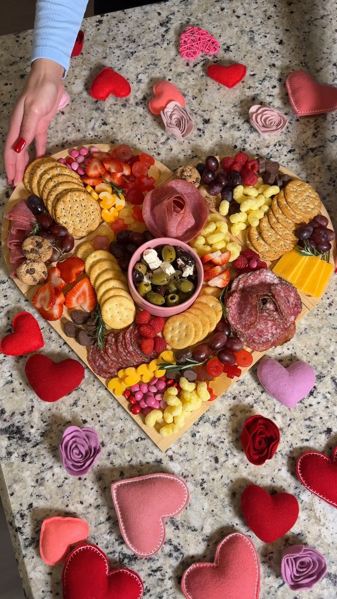 Honestly what is this magic charcuterie board♥️✨ and why am I lowkey obsessed!! #charcuterie #foodstyling #charcuterieboard #healthyfood

#LTKfoodie #LTKValentine #LTKHome