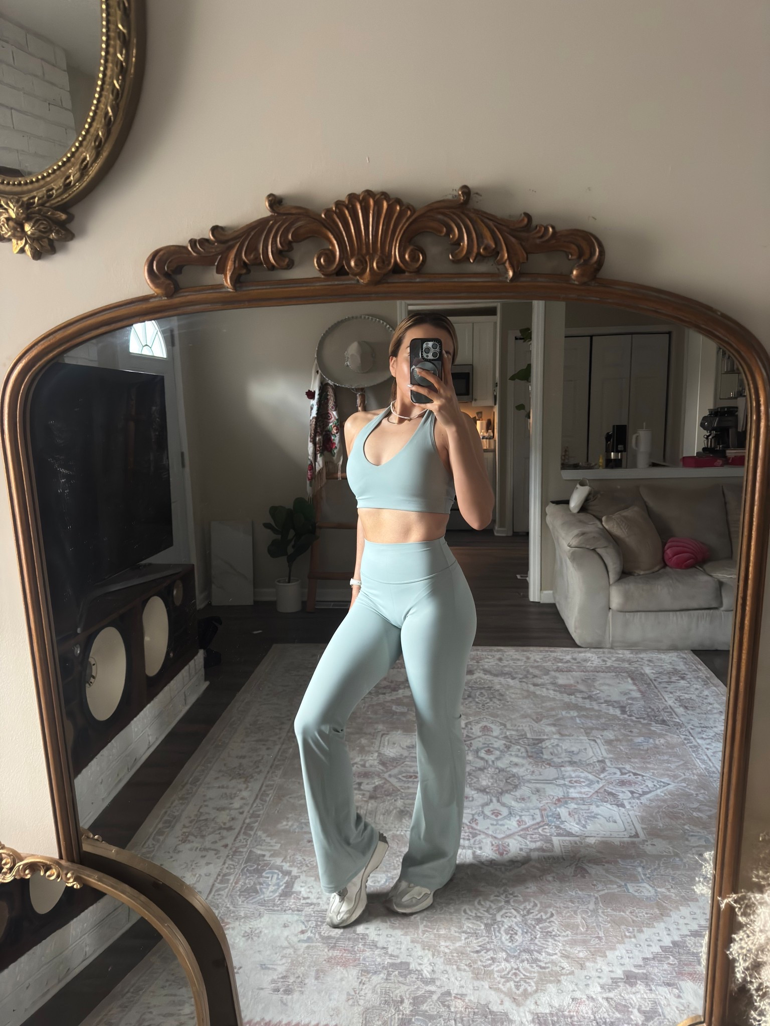 Obsessed with this set!! Size small 

#LTKfitnessgoals #LTKPetite #LTKootd