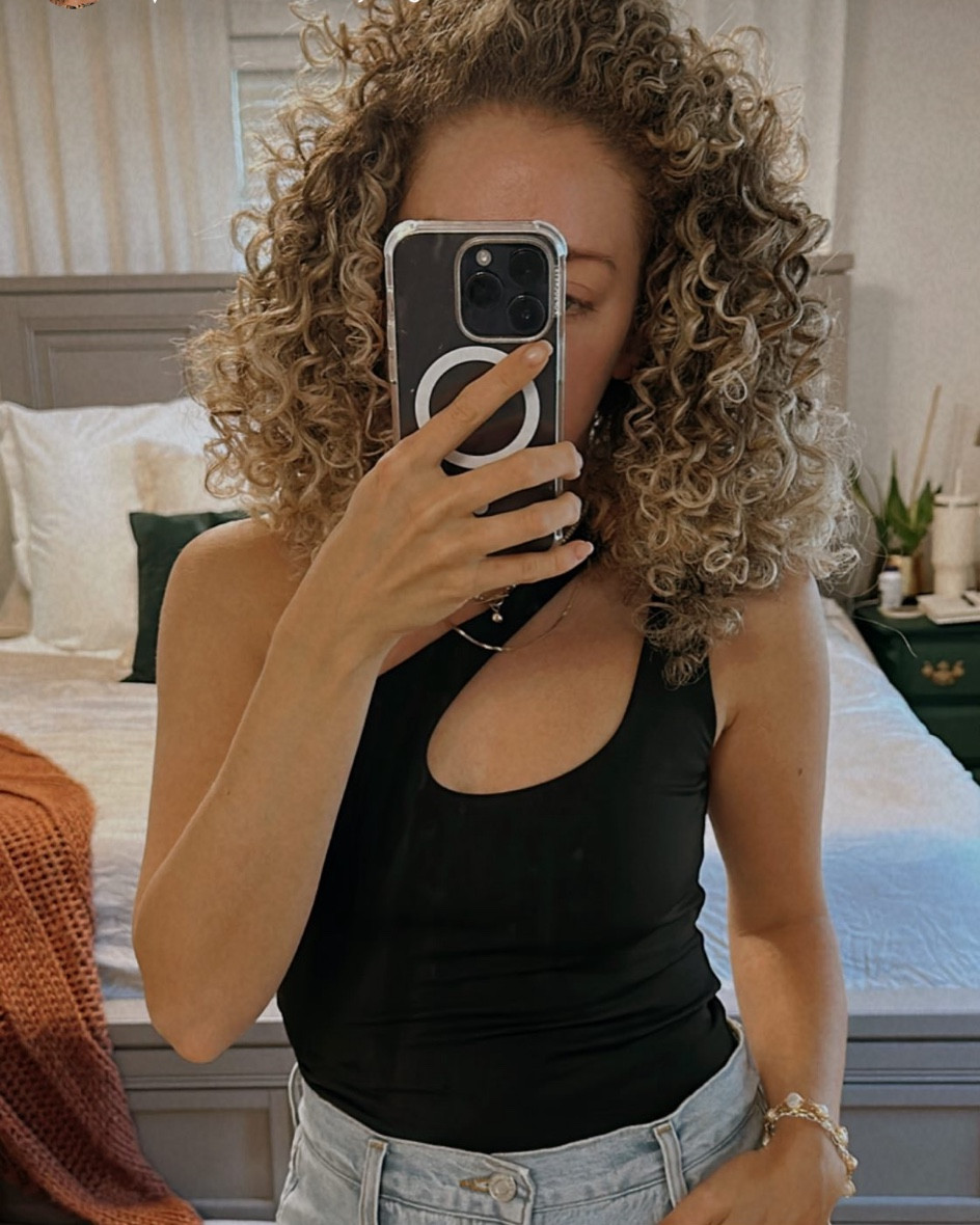 Bodysuit kind of day. TTS, wearing a small! 

#LTKtravel #LTKworkwear #LTKstyletip