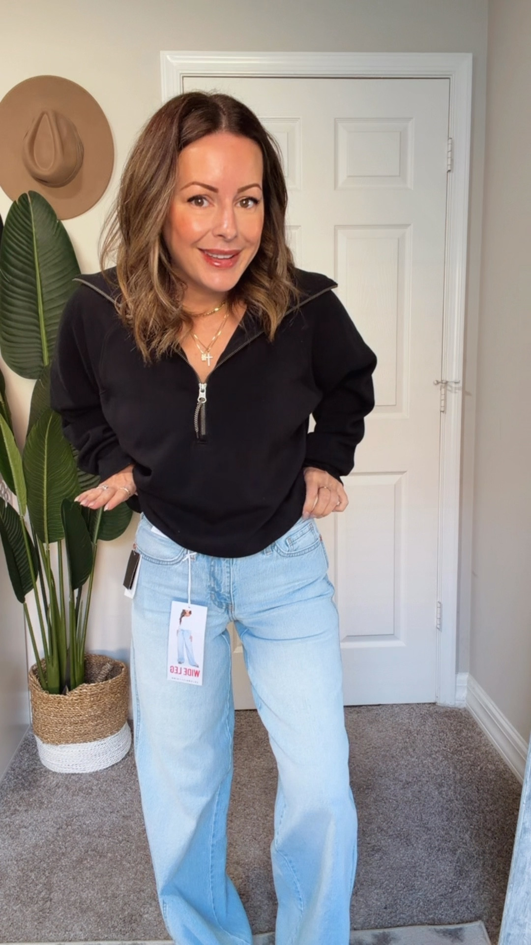 These Walmart jeans are soo good!! Wide legged, and perfect length for us shorties. I’m 5’2 and wearing size 3 🫰

#LTKmomlife #LTKootd #LTKgrwm