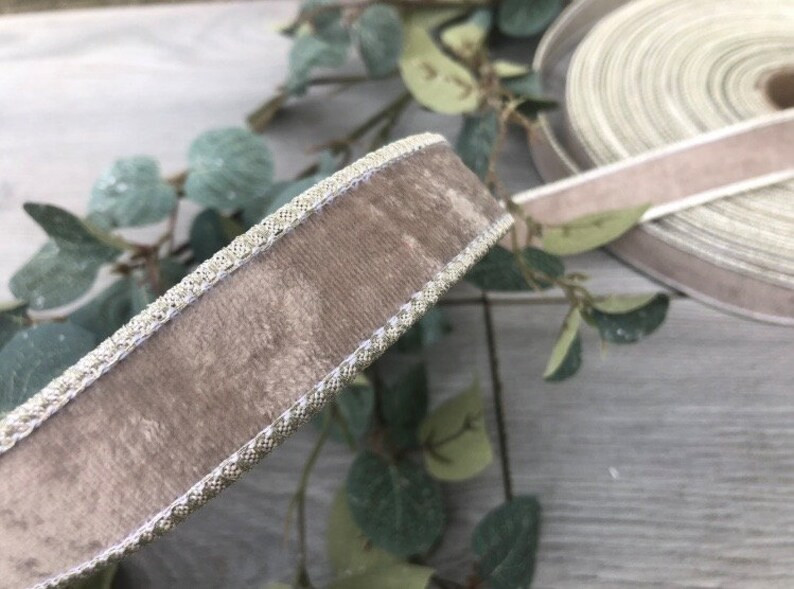 VALUE 30 YARDS X 1 Luxury Designer Holiday Christmas Fall Halloween Crown Velvet Metallic Dupion ... | Etsy (US)