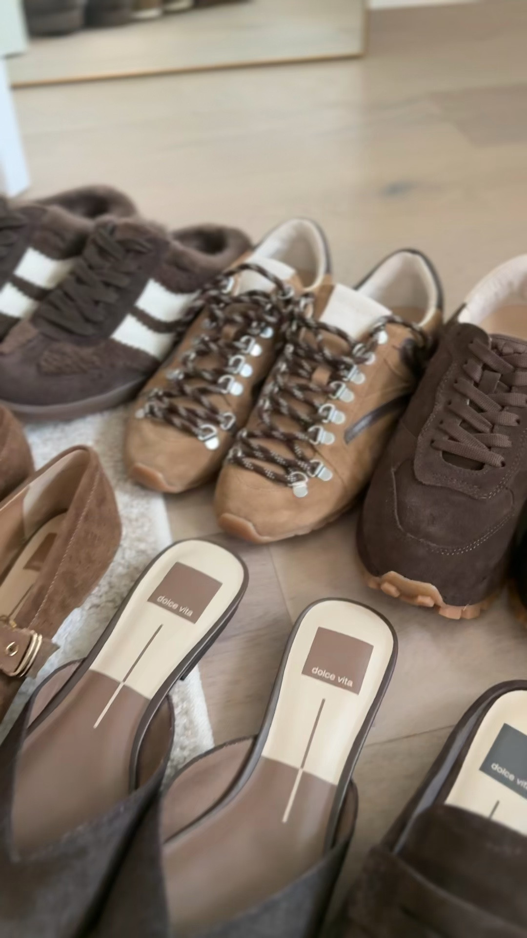 fall shoes // loafers // mules // sneakers // clogs

#LTKgrwm #LTKSeasonal #LTKootd