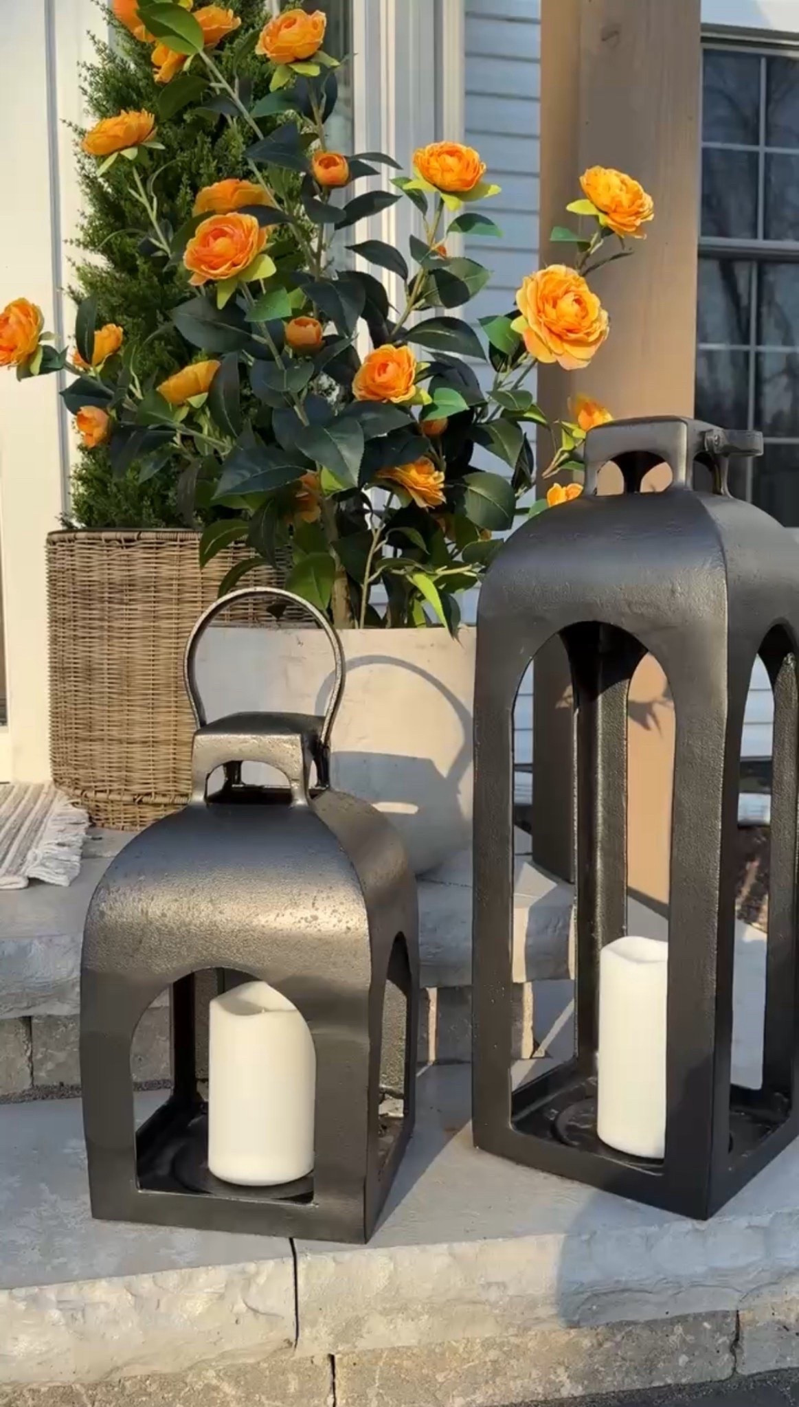 If you’re missed the sale last week, these beautiful cast aluminum outdoor lanterns are 30% off right now! They come in this beautiful black as well as a gold / brass! 

#LTKHome #LTKSaleAlert #LTKStyleTip