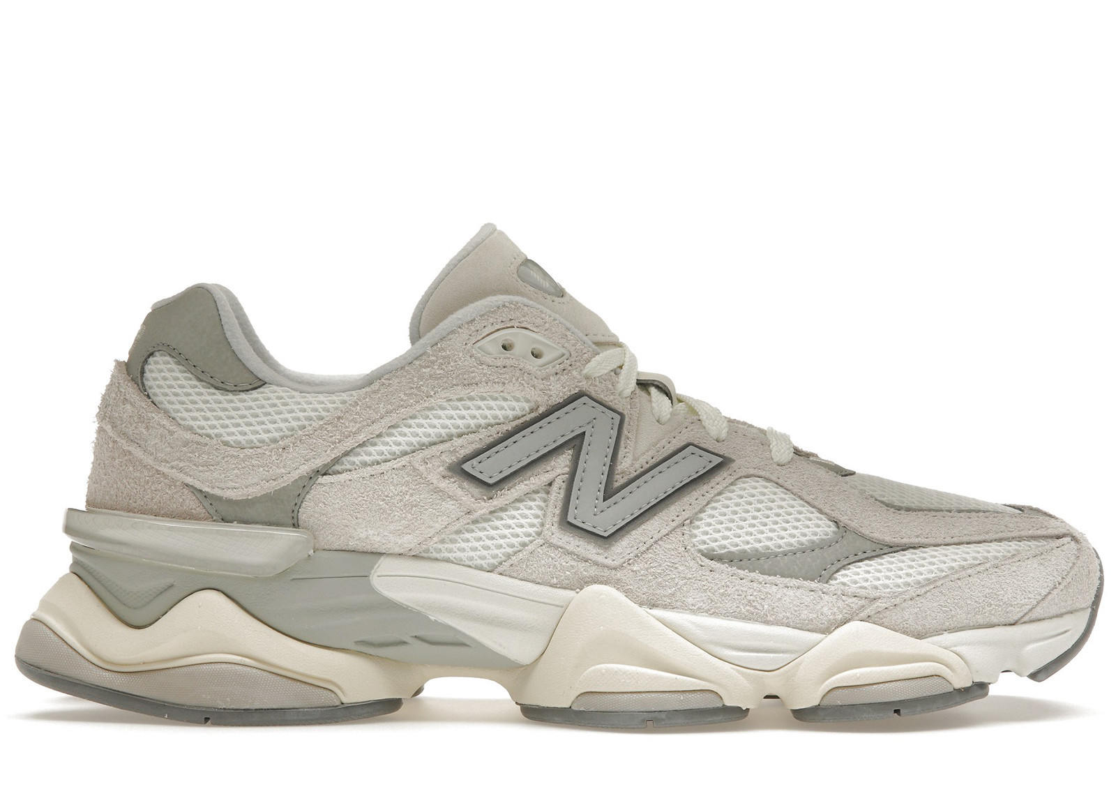 Men's New Balance 9060 Sneakers in Sea Salt/Raincloud/Moonbeam | StockX